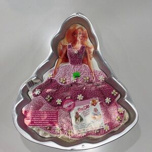 VTG‎ 1995 Wilton Mattel Barbie Cake Pan 2105-3500